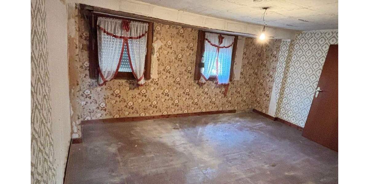 Reihenmittelhaus Viersen Stadtmitte - 3 Zimmer, 80 m&sup2;, 145.000&euro; | Angebot:25741178