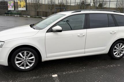 Skoda Octavia 166.000 km 8.490 &euro; Meerbusch 40668