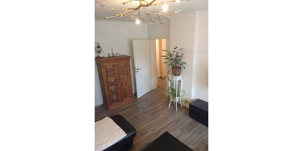 Etagenwohnung Moers Eick - 3 Zimmer, 60 m&sup2;, 550&euro; | Angebot:26105684