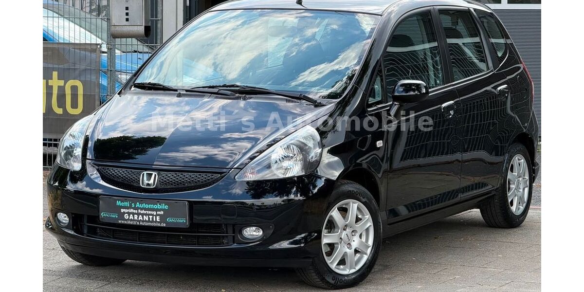 Honda Jazz 141.260 km 2.990 &euro; Erkelenz 41812