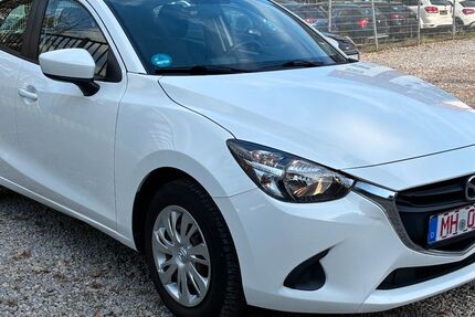 Mazda 2 138.396 km 6.799 &euro; Mülheim 45473
