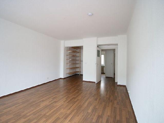 Etagenwohnung Krefeld - 2 Zimmer, 65 m&sup2;, 500&euro; | Angebot:25255768