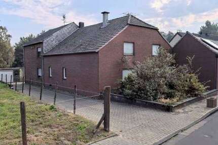 Haus Wegberg - 5 Zimmer, 140 m&sup2;, 255.000&euro; | Angebot:27703905