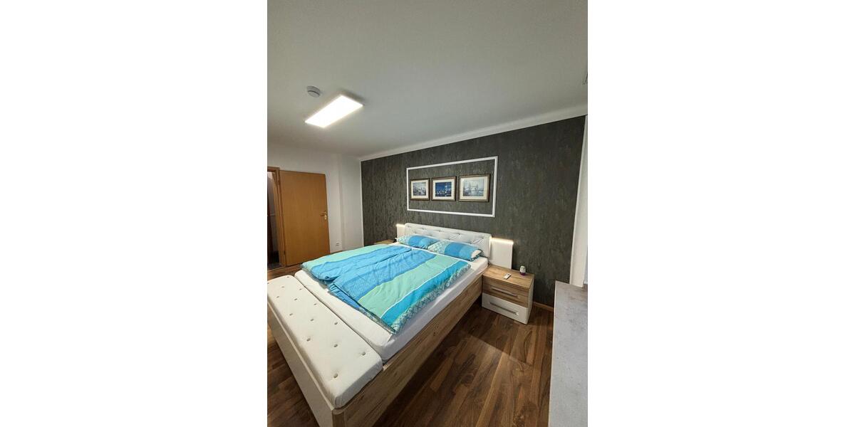 Etagenwohnung Mönchengladbach Nord - 2 Zimmer, 78 m&sup2;, 850&euro; | Angebot:25297096