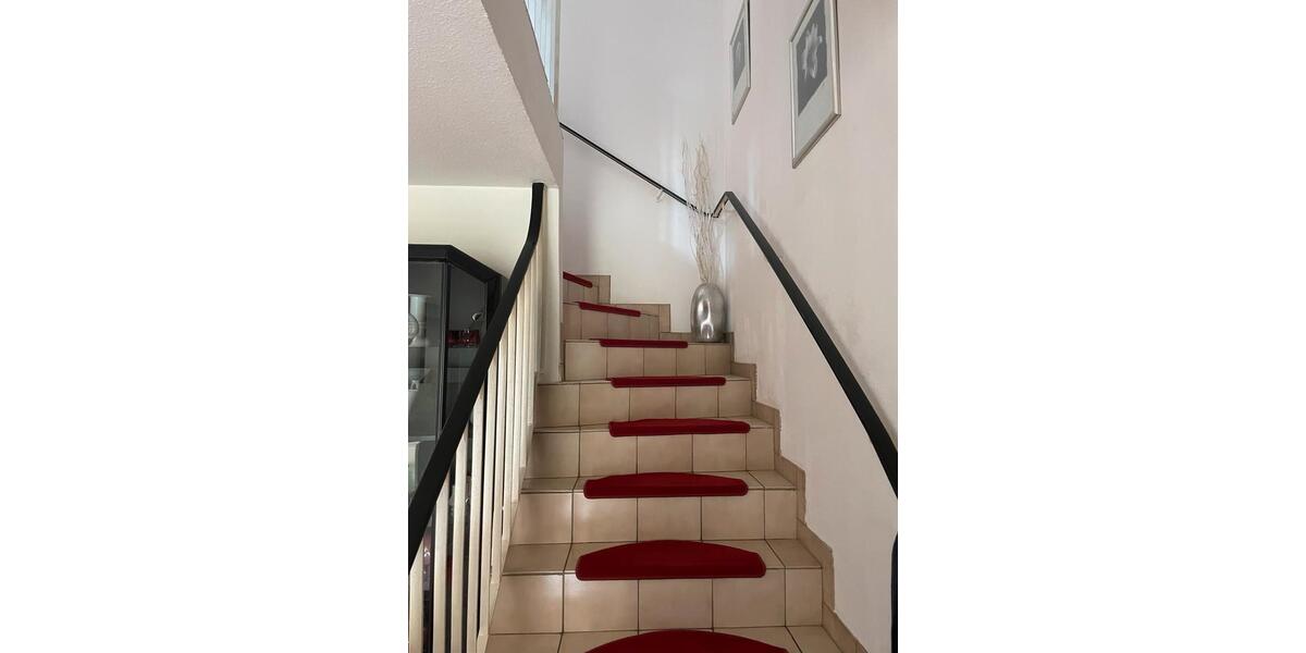 Reihenhaus Krefeld Bockum - 3 Zimmer, 167 m&sup2;, 298.000&euro; | Angebot:26619322