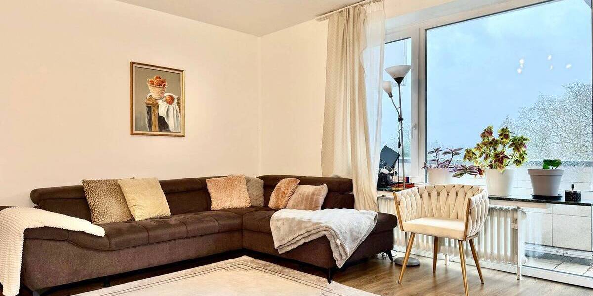 Etagenwohnung Mülheim an der Ruhr Broich - 3 Zimmer, 77 m&sup2;, 155.000&euro; | Angebot:26016582