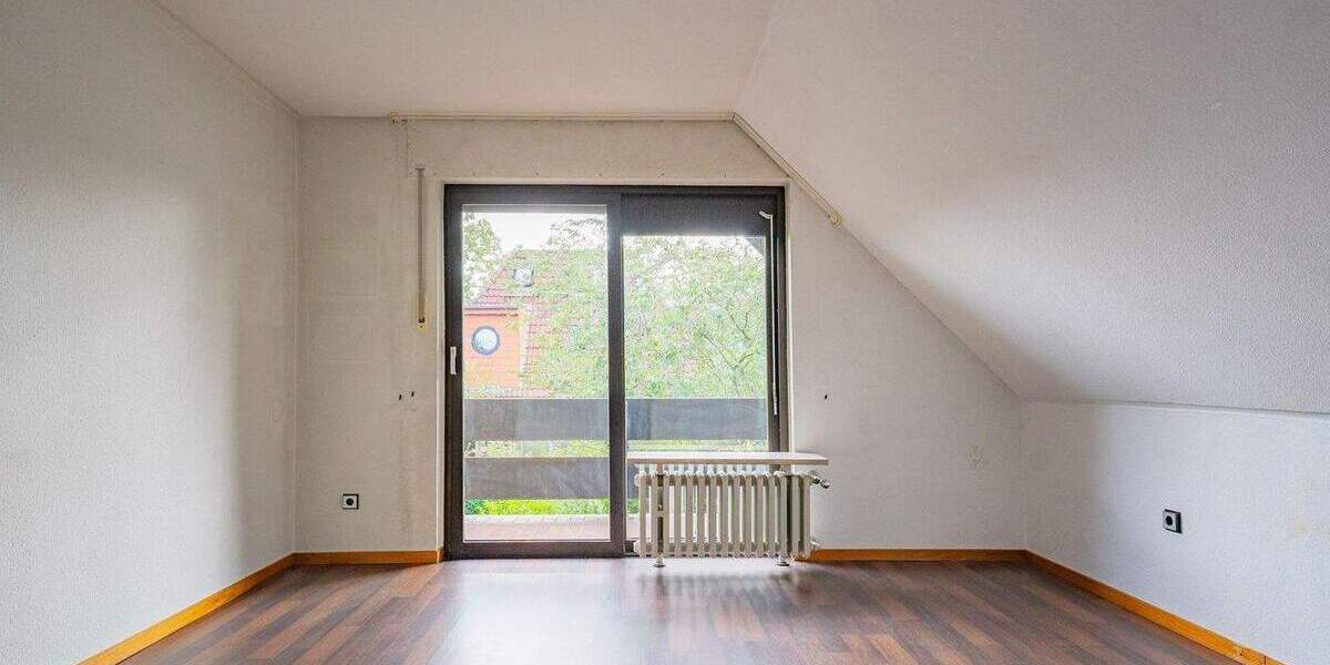 Einfamilienhaus Krefeld Inrath/Kliedbruch - 7 Zimmer, 166 m&sup2;, 549.000&euro; | Angebot:25800732