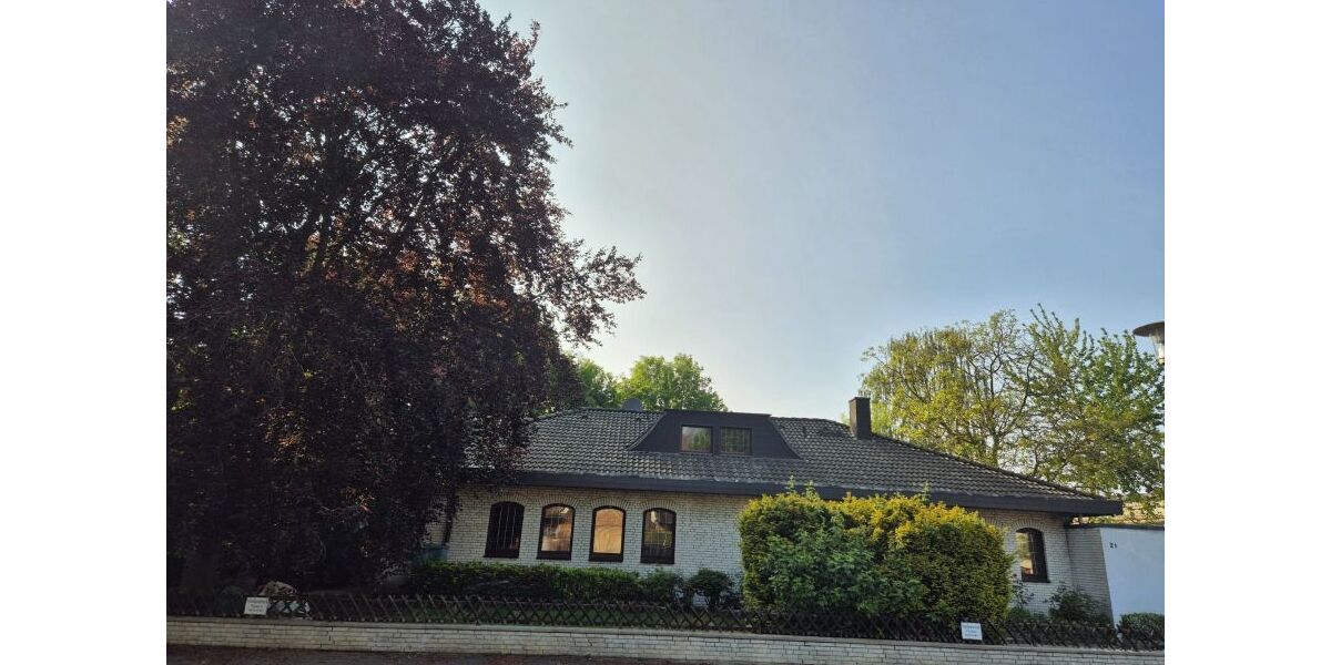 Provisionsfrei* Großer Winkelbungalow auf großzügigem Grundstück - Bungalow Korschenbroich Kleinenbroich | Angebot:25802988