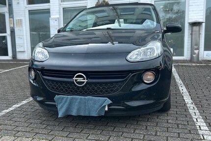 Opel Adam 60.200 km 9.100 &euro; Meerbusch 40667