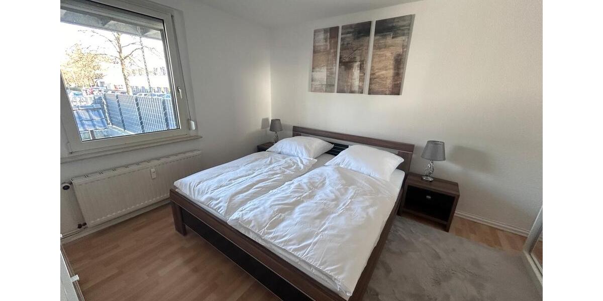 Erdgeschoßwohnung Mönchengladbach Süd - 2 Zimmer, 60 m&sup2;, 1.350&euro; | Angebot:26014501