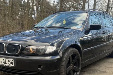 BMW 318 210.000 km 2.890 &euro; Nettetal 41334