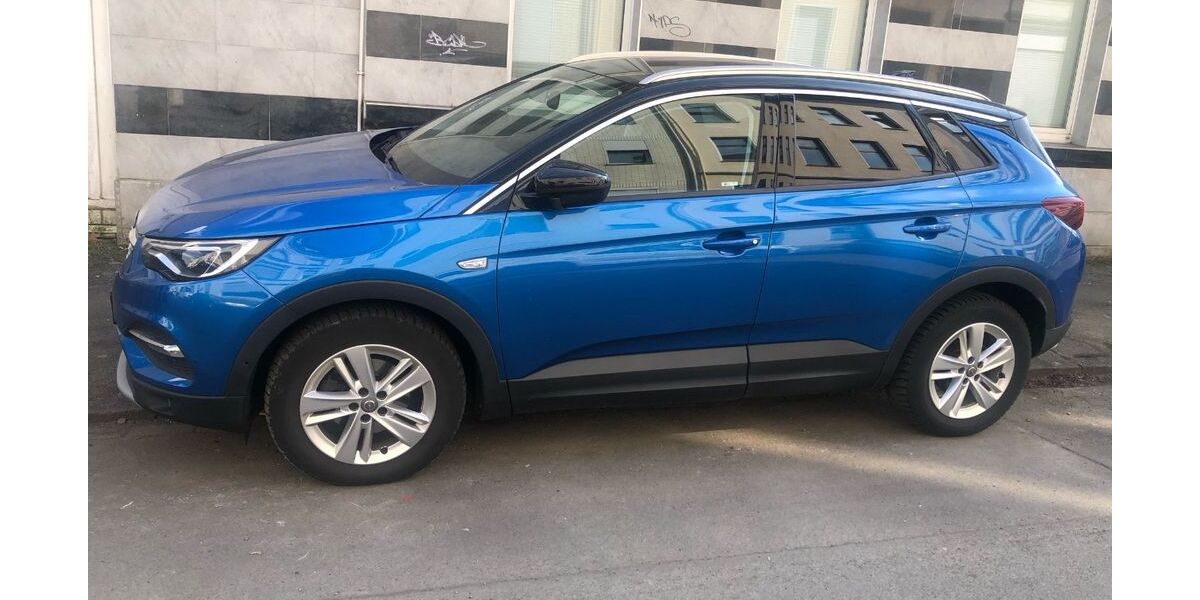 Opel Grandland (X) 94.500 km 11.800 &euro; Krefeld 47799