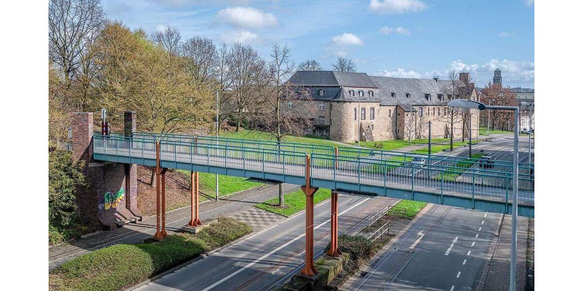 Etagenwohnung Mülheim an der Ruhr Broich - 2 Zimmer, 74 m&sup2;, 215.000&euro; | Angebot:25836397