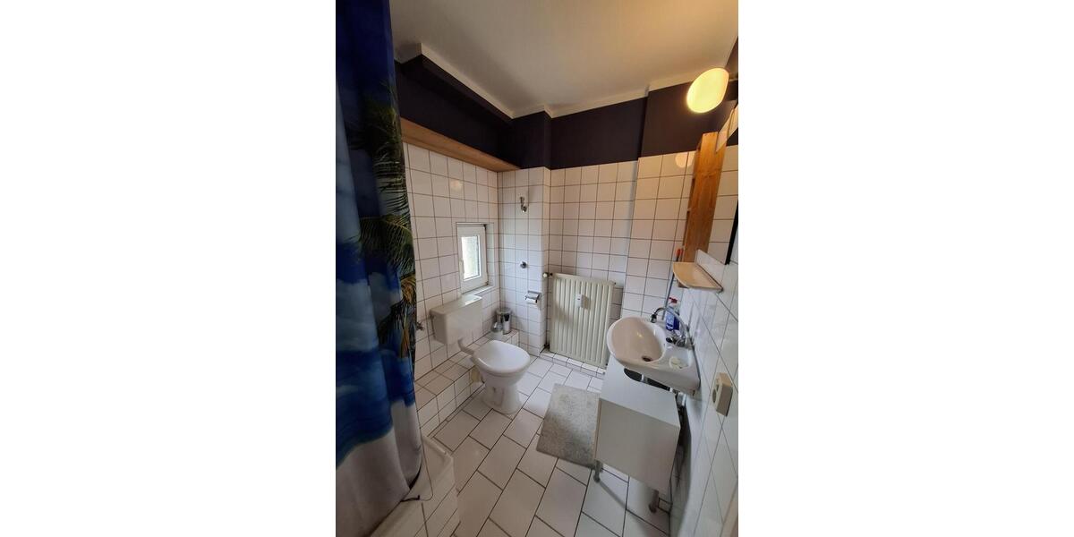 Etagenwohnung Mönchengladbach Süd - 1 Zimmer, 35 m&sup2;, 380&euro; | Angebot:25757019