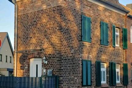 Wohnung Korschenbroich - 1 Zimmer, 65 m&sup2;, 600&euro; | Angebot:25613642