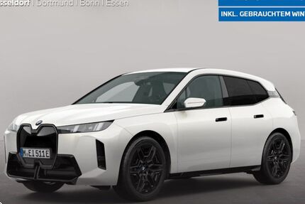 BMW iX 27.640 km 74.599 &euro; Düsseldorf 40237