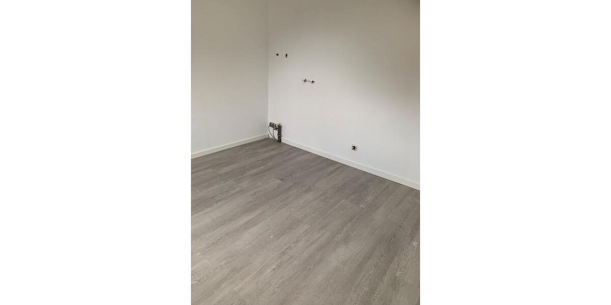 Mehrfamilienhaus, Wohnhaus Duisburg Duisburg-Mitte - 10 Zimmer, 155 m&sup2;, 400.000&euro; | Angebot:25934804