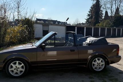 Ford Escort 90.422 km 4.400 &euro; Viersen 41747