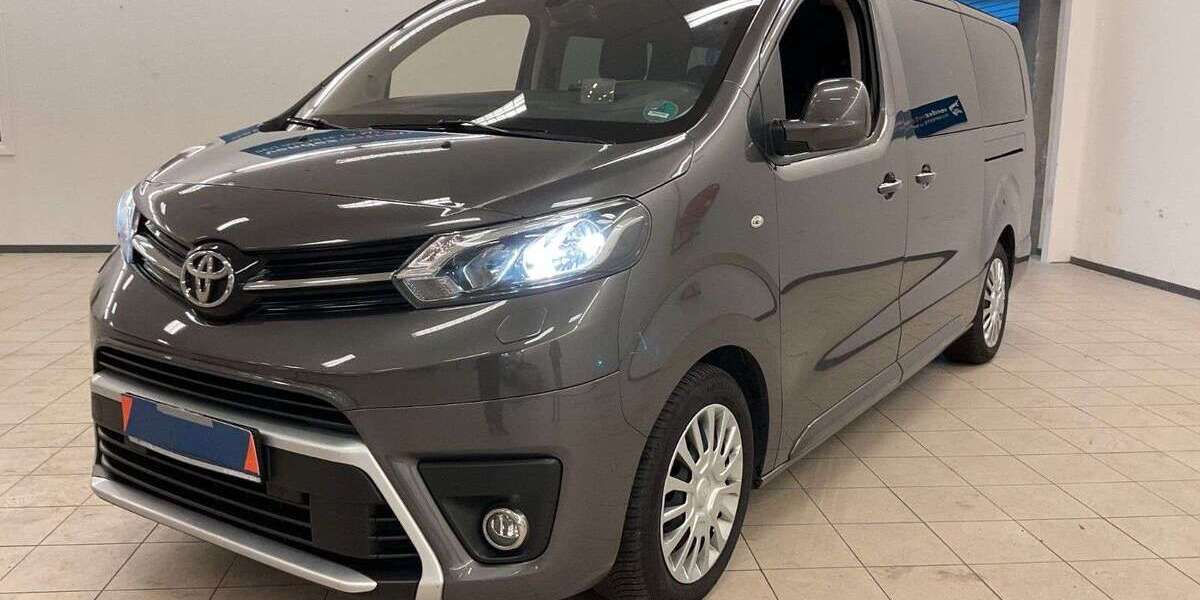 Toyota Proace 139.000 km 26.500 &euro; Düsseldorf 40233