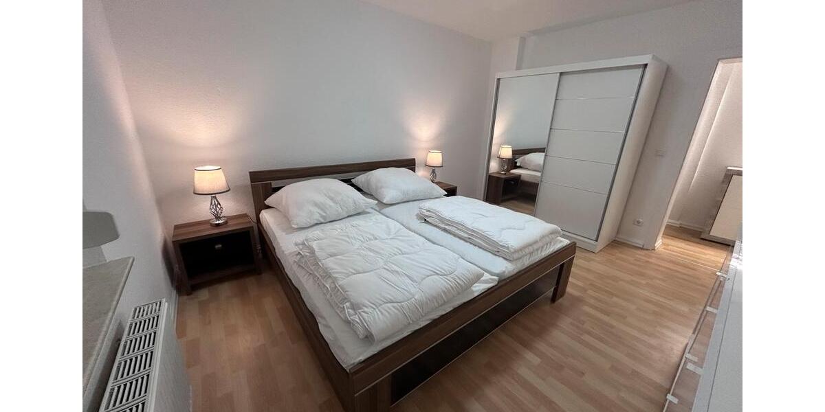 Erdgeschoßwohnung Mönchengladbach Süd - 2 Zimmer, 60 m&sup2;, 1.350&euro; | Angebot:26014501