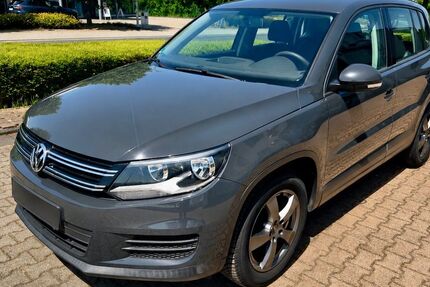 VW Tiguan 149.998 km 9.900 &euro; Kamp-Lintfort 47475