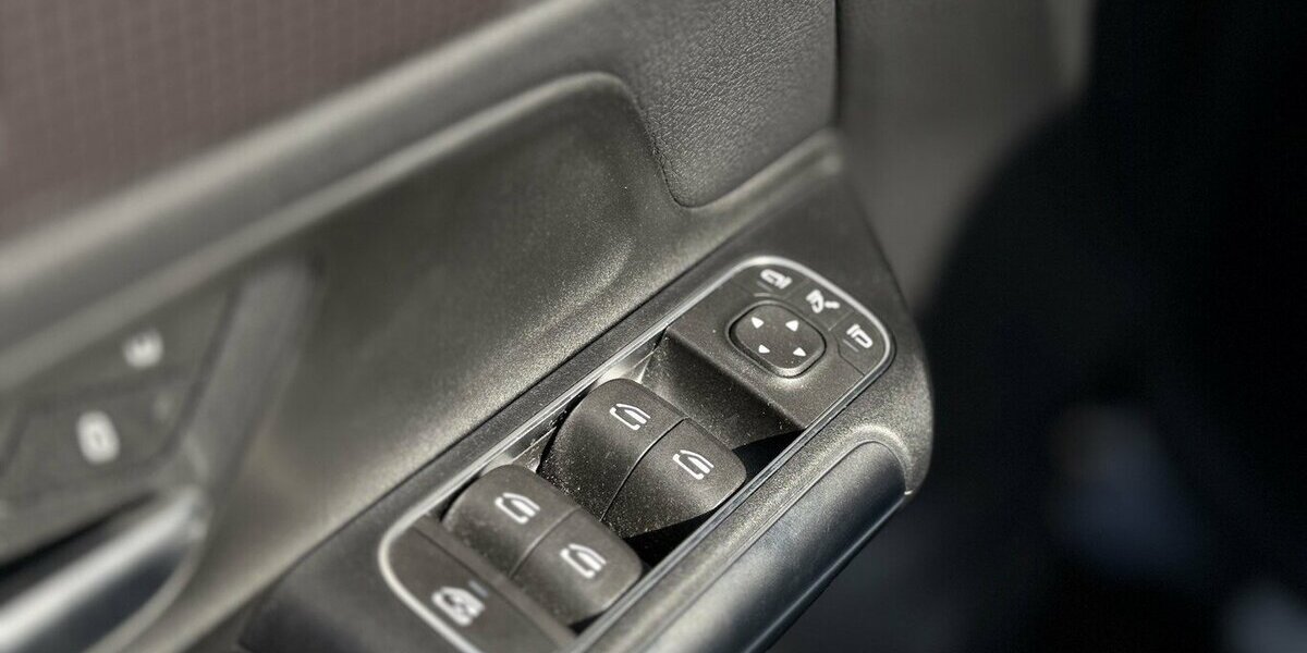 Mercedes-Benz B 200 d Comand Online / Kamera / Teilleder / DAB 34.000 km 25.290 &euro; Mönchengladbach 41066