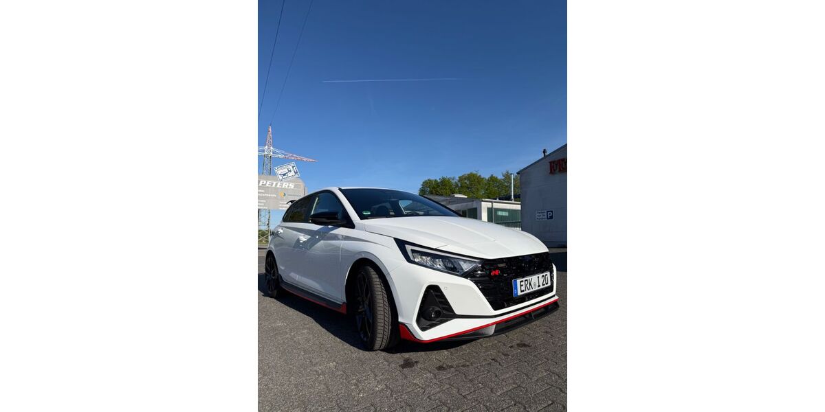Hyundai i20 22.850 km 26.200 &euro; Erkelenz 41812