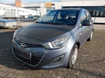 Hyundai i20 145.500 km 3.600 &euro; Neuss 41469