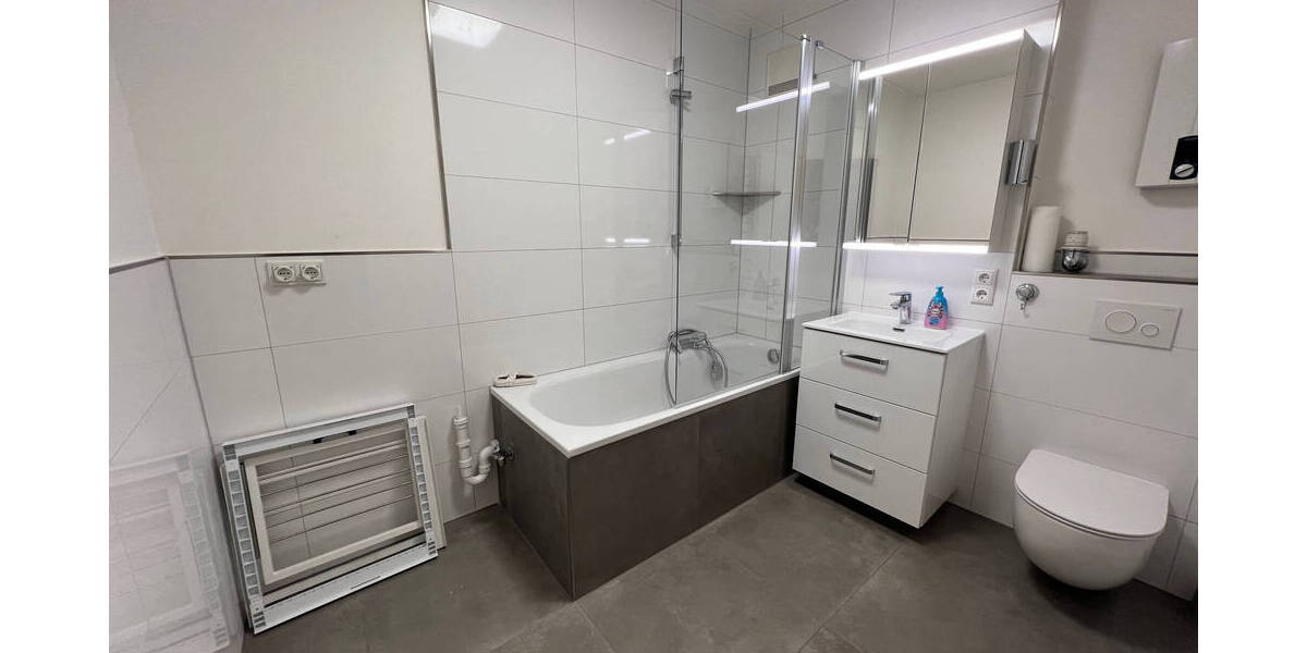 Etagenwohnung Mönchengladbach Rheydt - 2 Zimmer, 65 m&sup2;, 650&euro; | Angebot:26851032