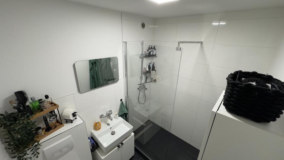 Etagenwohnung Krefeld Fischeln - 1 Zimmer, 52 m&sup2;, 545&euro; | Angebot:25174379