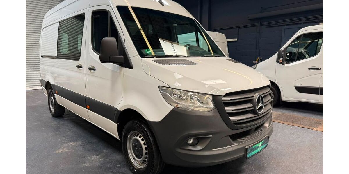 Mercedes-Benz Sprinter 186.000 km 21.420 &euro; Hilden 40721