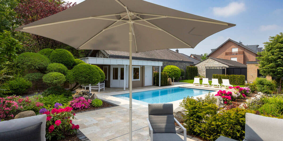 Bungalow Neuss Stadionviertel - 8 Zimmer, 242 m&sup2;, 2.400.000&euro; | Angebot:26585137