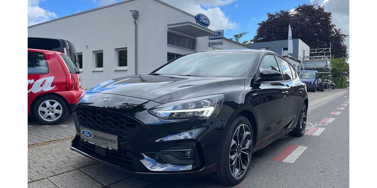 Ford Focus 20.000 km 26.890 &euro; Krefeld 47839