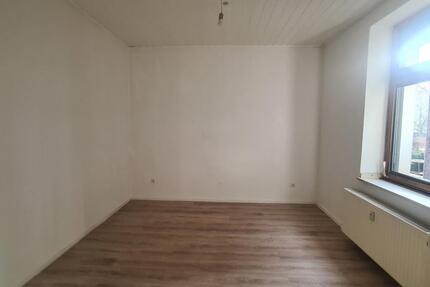 Wohnung Duisburg Duisburg-Mitte - 2 Zimmer, 35 m&sup2;, 300&euro; | Angebot:25152742