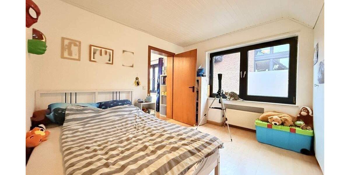 Einfamilienhaus Brüggen Brüggen - 7 Zimmer, 167 m&sup2;, 2.450&euro; | Angebot:25692836