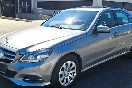 Mercedes-Benz E 220 74.900 km 20.700 &euro; Düsseldorf 40589