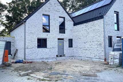 Haus Erkelenz - 5 Zimmer, 122 m&sup2;, 520.000&euro; | Angebot:27031861