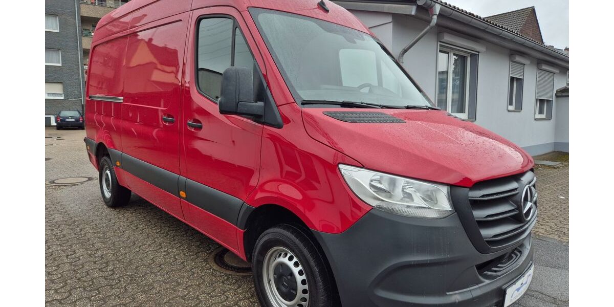 Mercedes-Benz Sprinter 138.000 km 20.950 &euro; Düsseldorf 40591