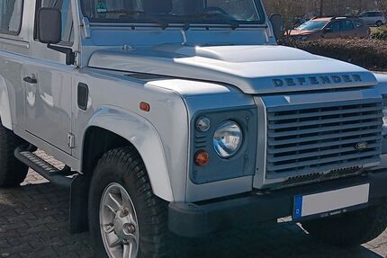 Land Rover Defender 64.000 km 64.950 &euro; Schwalmtal 41366
