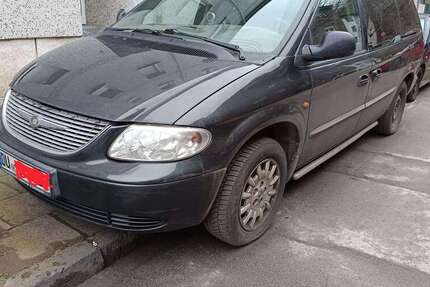 Chrysler Grand Voyager 218.792 km 1.500 &euro; Duisburg 47137