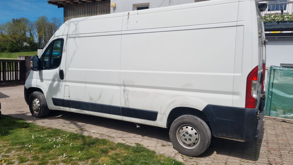 Peugeot Boxer 42.500 km 21.999 &euro; Mettmann 40822