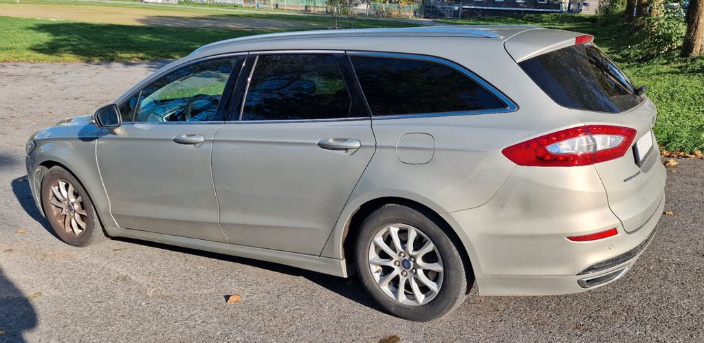 Ford Mondeo 250.000 km 6.500 &euro; Düsseldorf 40591