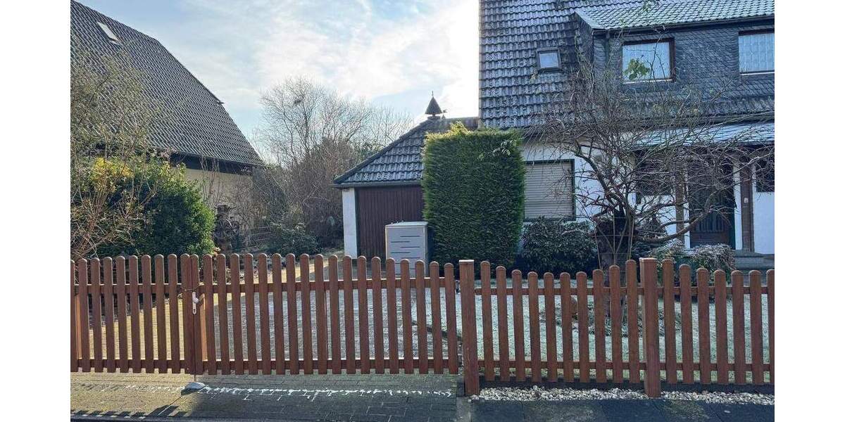 Einfamilienhaus Mönchengladbach Wickrathberg - 7 Zimmer, 159 m&sup2;, 449.000&euro; | Angebot:25796281