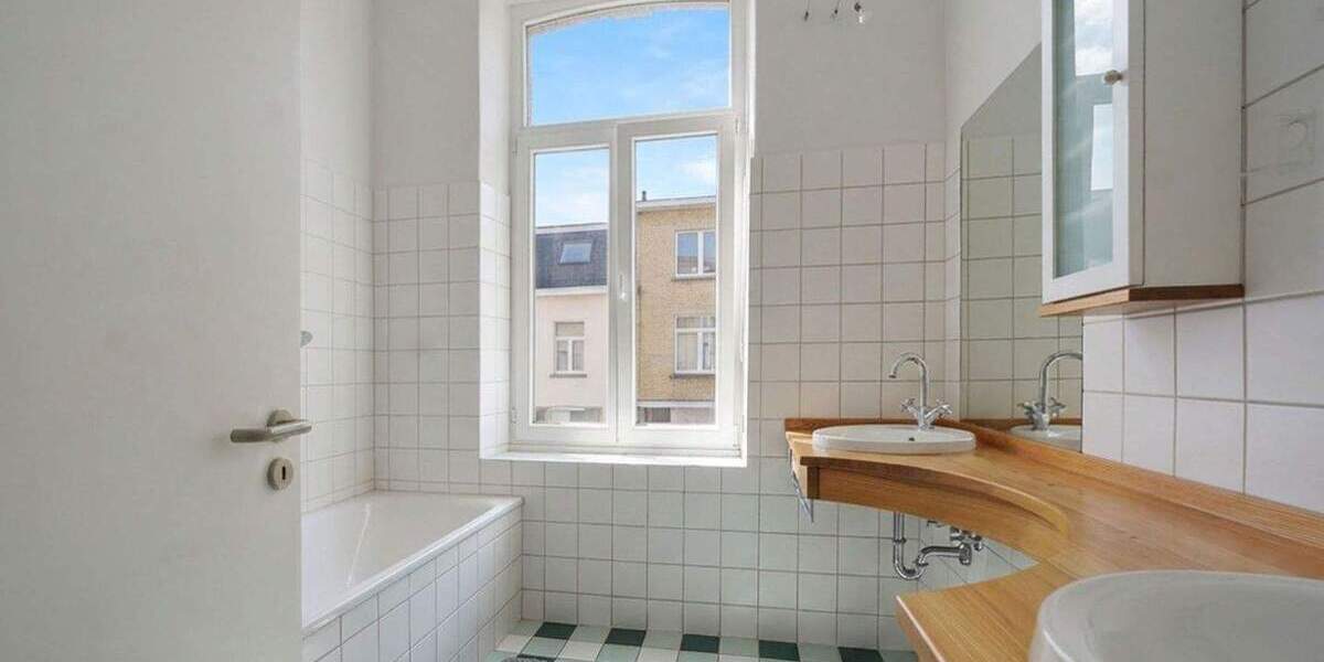 Einfamilienhaus Krefeld / Stadtmitte Stadtmitte - 7 Zimmer, 203 m&sup2;, 445.000&euro; | Angebot:25695268