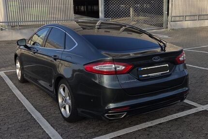 Ford Mondeo 256.000 km 8.400 &euro; Düsseldorf 40215