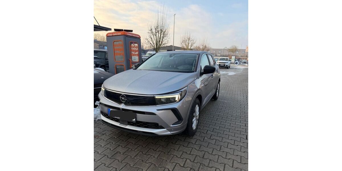 Opel Grandland (X) 65.000 km 18.700 &euro; Moers 47441