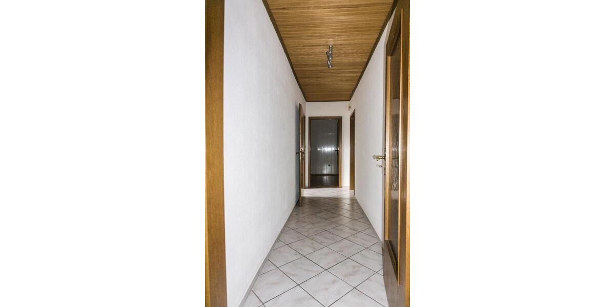 Maisonettenwohnung Meerbusch Kierst - 3 Zimmer, 90 m&sup2;, 1.275&euro; | Angebot:25278817