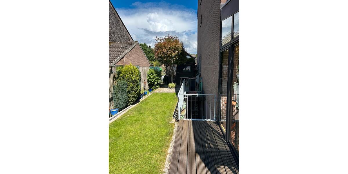 Reihenhaus Düsseldorf Stadtbezirk 10 - 7 Zimmer, 165 m&sup2;, 645.000&euro; | Angebot:26531904