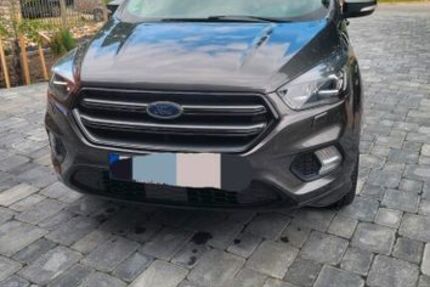 Ford Kuga 105.000 km 14.600 &euro; Nettetal 41334