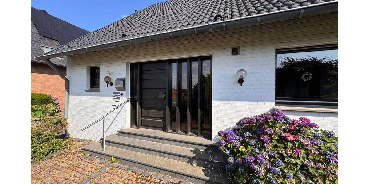 Mehrfamilienhaus, Wohnhaus Erkelenz Houverath - 8 Zimmer, 186 m&sup2;, 429.000&euro; | Angebot:25773444